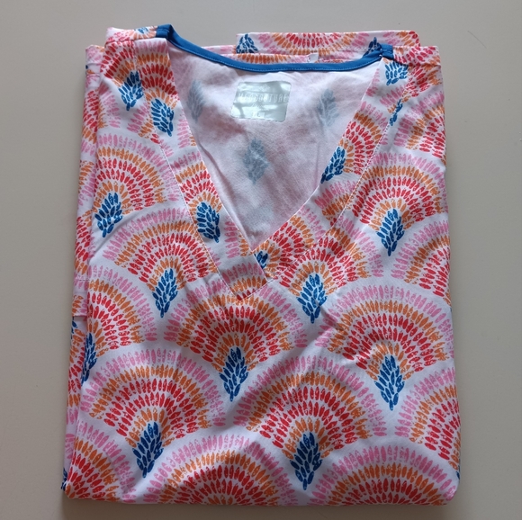LG Med Couture Scrub top 8564 SEAS - Picture 1 of 3